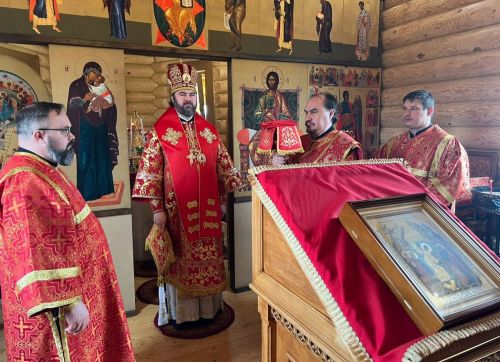 В Бугульминском районе в праздник Преполовения Пятидесятницы прошла Божественная литургия