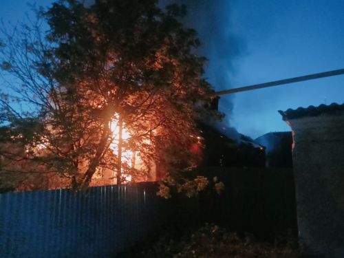 В Бугульминском районе огнем полностью уничтожен дом