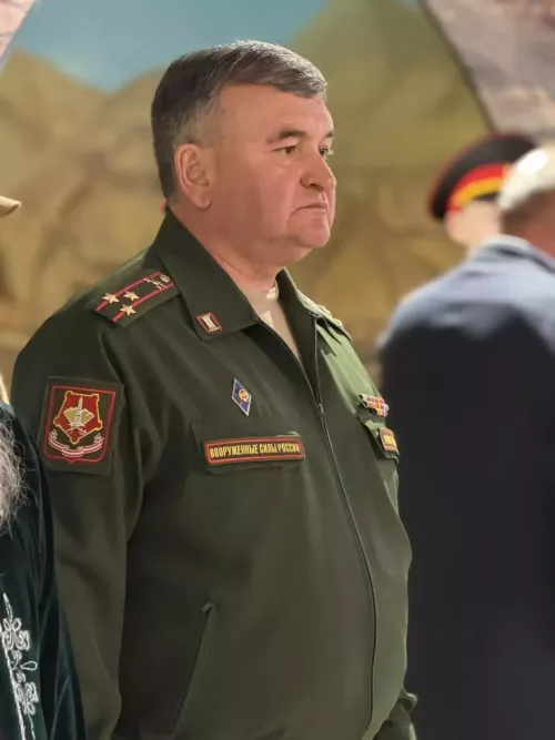 В Бугульме почтили память героев СВО и поблагодарили волонтера