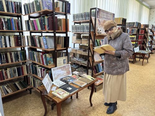 В Бугульме для читателей устроили новую книжную выставку