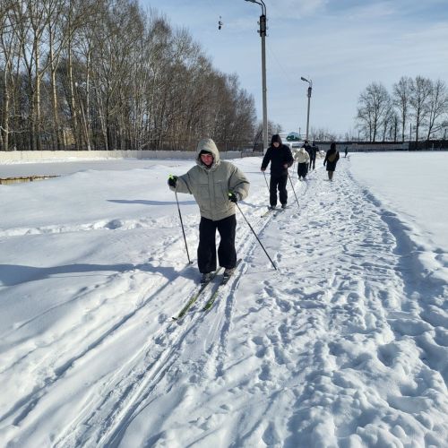Первокурсники БМТ вышли на лыжню: более 60 студентов сдали нормы ГТО