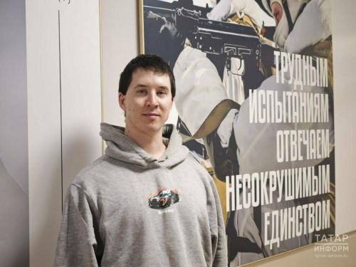 Выпускник татарстанского вуза из Ижевска подписал контракт в Войска беспилотных систем