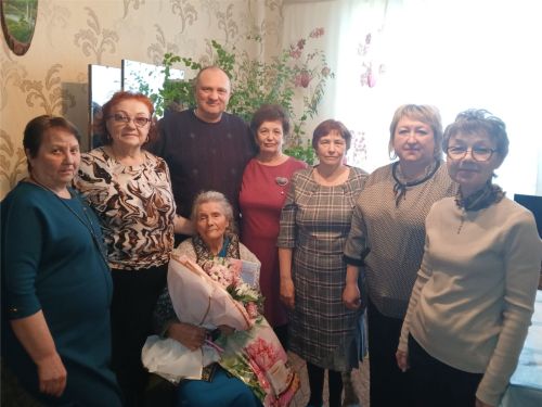 Жительница Бугульминского района Нина Старостина отметила 90-летний юбилей