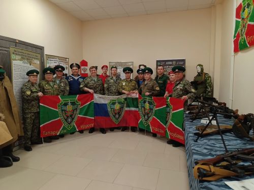 Во Дворце молодежи Бугульмы открылся мобильный музей‑выставка «На защите границ. Афганский конфликт»
