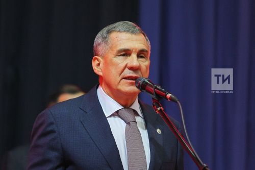 Рустам Минниханов поздравил жителей Татарстана с Пасхой