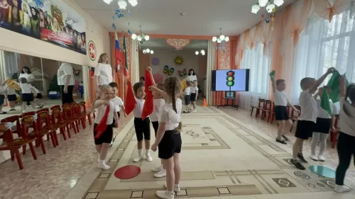 В детском саду №2 Бугульмы прошло спортивное занятие «Безопасные дороги»