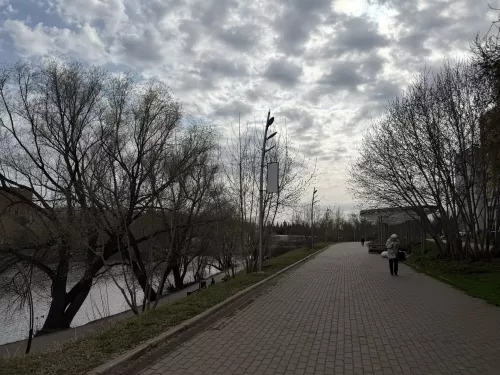 Синоптики прогнозируют слабый дождь и сильный ветер в Бугульме 28 апреля