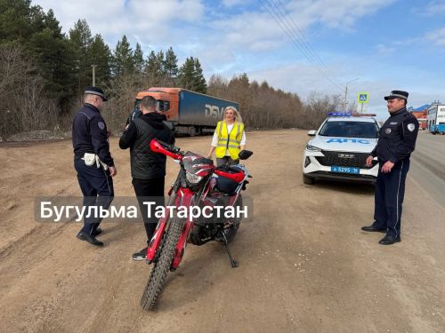 В Бугульме стартовал рейд ГАИ по контролю за мототранспортом: первый нарушитель уже задержан