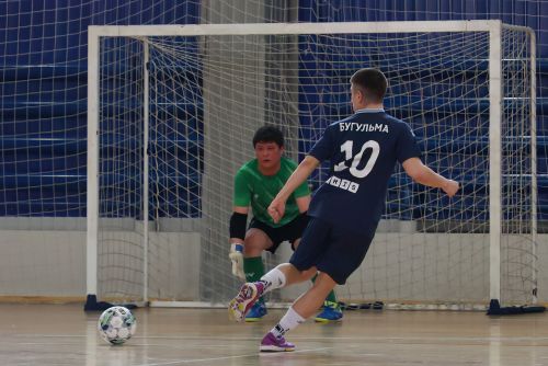 В Бугульме в эти выходные пройдет открытый турнир по футзалу «BOMBBAR MASTER’S CUP - 2026»