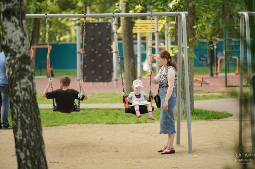 С 1 июня семьи с двумя и более детьми могут получить новую ежегодную выплату до 189 тысяч рублей