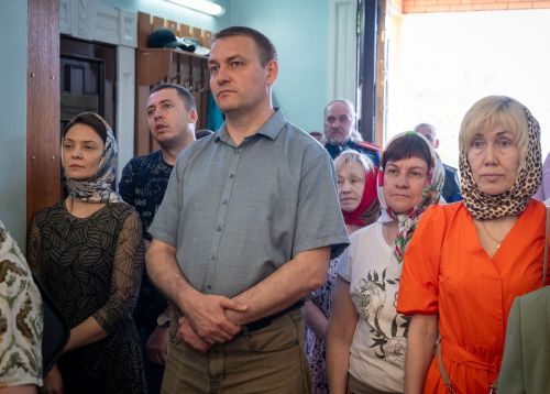 Епископ Мефодий совершил литургию в Серафимовском храме Бугульмы