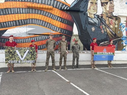 Студенты из Бугульмы подписали контракты с Минобороны и будут служить в войсках беспилотных систем
