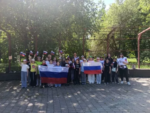 В Бугульме прошла квест-игра «Много нас — страна одна!», посвящённая Дню России
