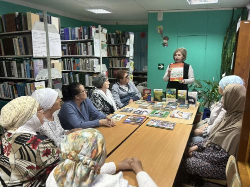 В Татарско-Дымской сельской библиотеке состоялся день открытых дверей