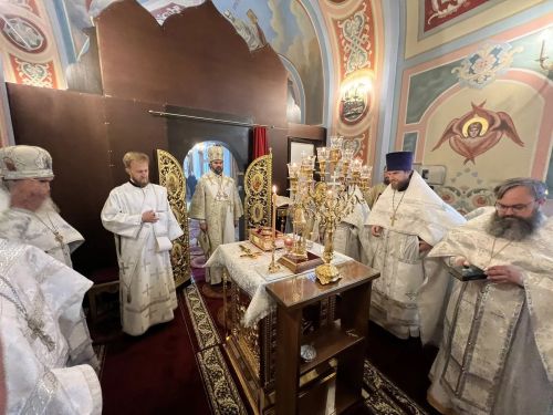 Епископ Мефодий освятил новый придел в Соборном храме Казанско-Богородицкого монастыря Бугульмы