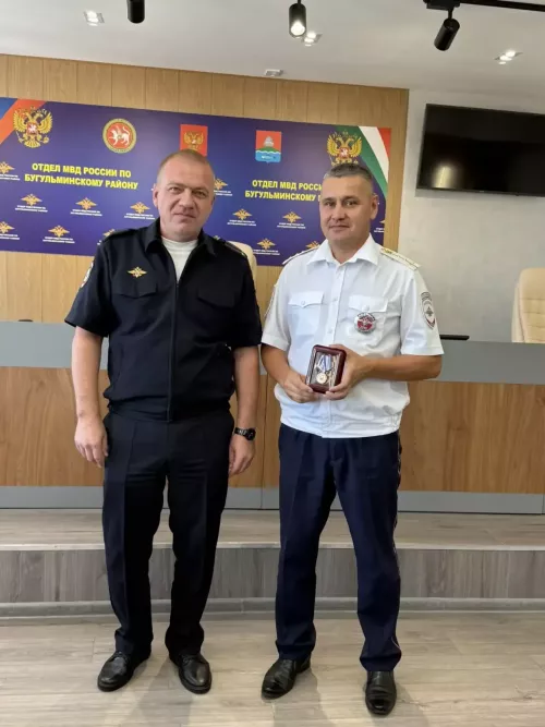 В Татарстане наградили сотрудников Госавтоинспекции