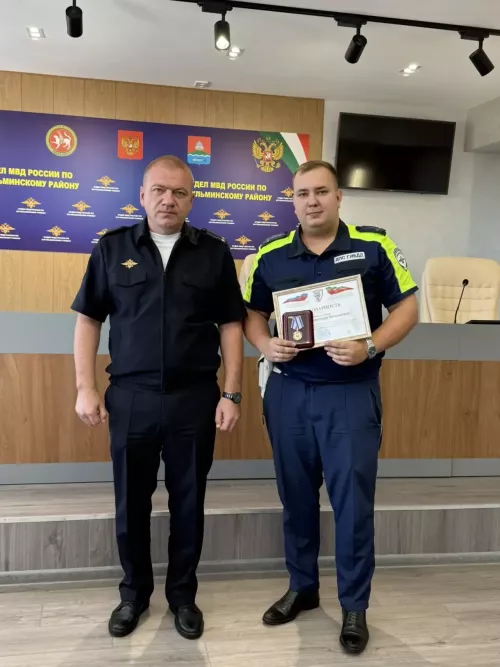 В Татарстане наградили сотрудников Госавтоинспекции