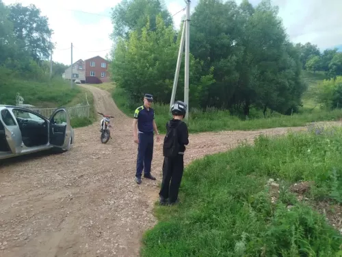 В Татарстане остановили 13-летнего водителя питбайка