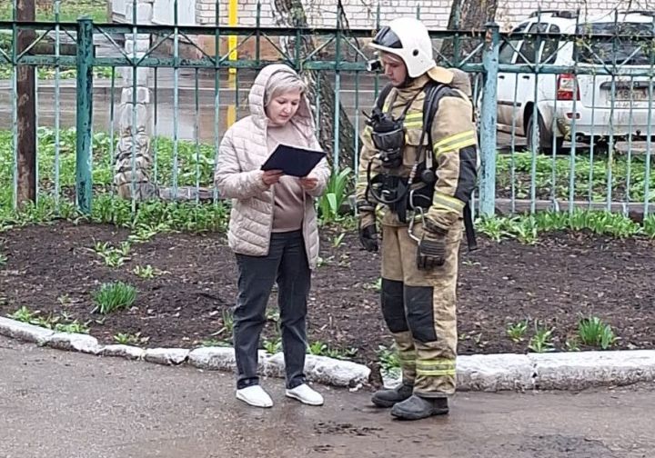 В детском саду Бугульмы провели учебную эвакуацию