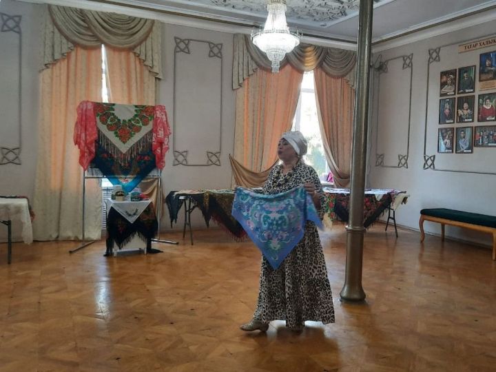 Праздник татарского платка провели в Бугульме