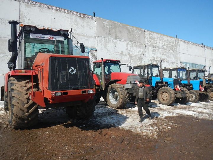 В Бугульминском районе проверят постановку сельскохозяйственной техники на зимнее хранение