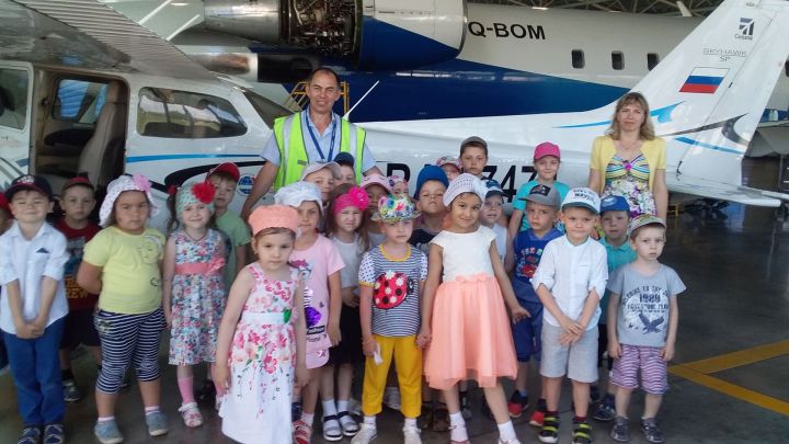 Бугульминские дети совершили познавательную экскурсию в аэропорт