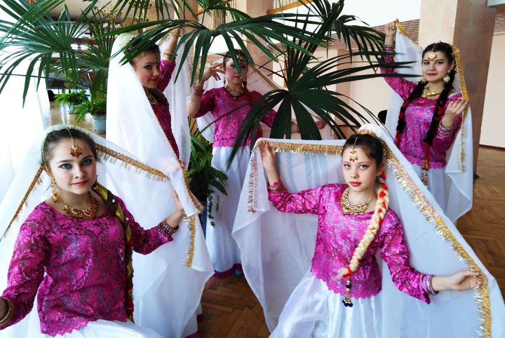 Бугульминцы заняли на международном фестивале индийского танца в Москве первые, вторые и третьи места