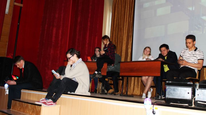 Бугульминцы подняли острые вопросы во время премьеры социальной постановки «Любовь без преград»
