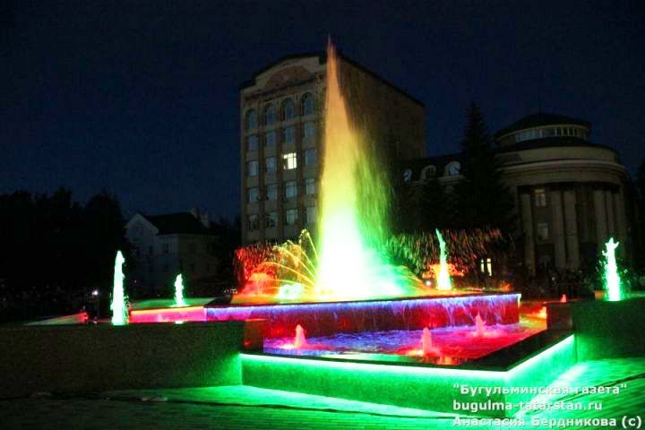 Стало известно время работы светомузыкального фонтана в Бугульме