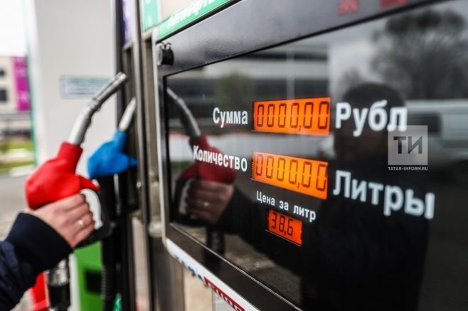 Путин подписал закон о сдерживании цен на бензин и дизельное топливо
