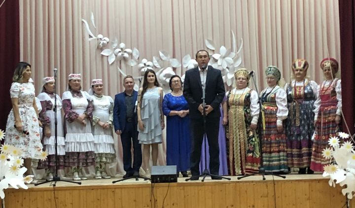 Бугульминские артисты выступили с концертом в Азнакаевском районе