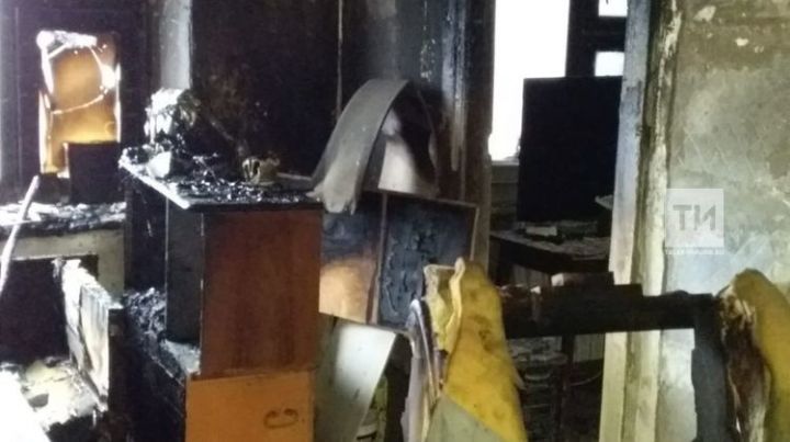 Женщины, которых вынесли из горящей квартиры в Казани, скончались