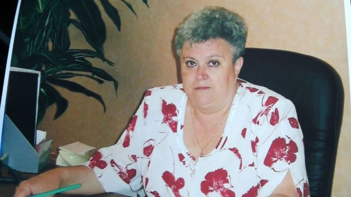 В Бугульме скончалась директор четвертой школы Ираида Михайловна Смирнова