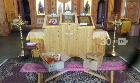 Осужденные подарили храму Татарстана 32 иконы ручной работы