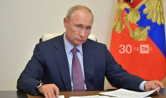 Владимир Путин поддержал предложение присвоить Казани звание «Города трудовой доблести»