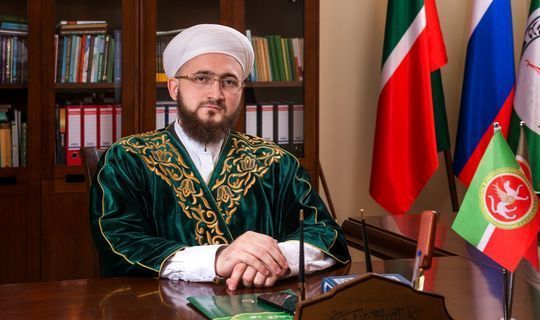 Муфтий Татарстана в видеообращении попросил мусульман приходить в мечети в средствах защиты