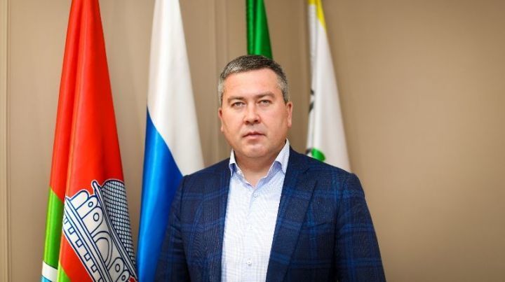 Мэр Бугульмы  Линар Закиров поздравил жителей с Днем семьи, любви и верности