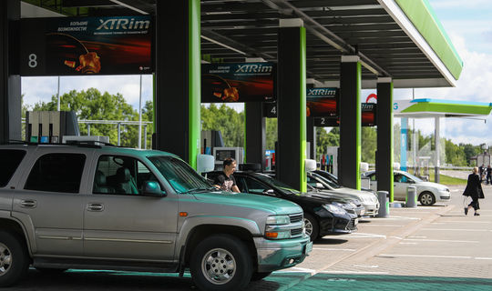 Повышать цены на бензин в Татарстане не будут