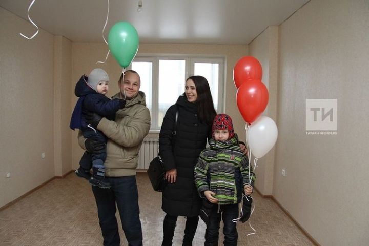 В Бугульминском районе реализуется муниципальная программа «Обеспечение жильем молодых семей»