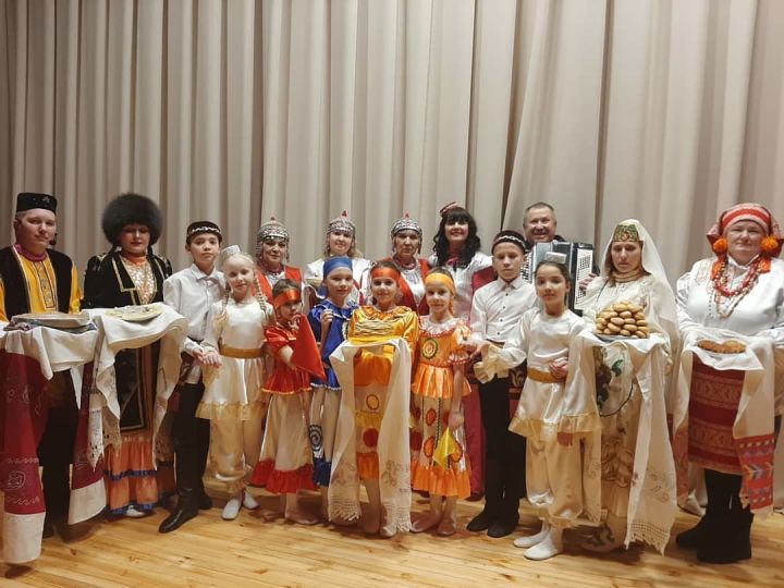 В Карабашском Доме культуры Бугульминского района прошёл творческий вечер