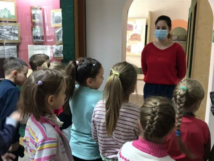 Бугульминские дети узнали историю предметов для письма