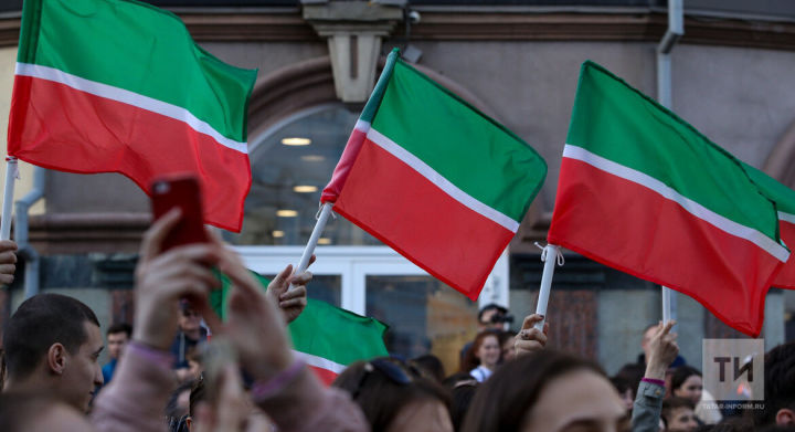 Флаг Татарстана сегодня празднует 30-летний юбилей