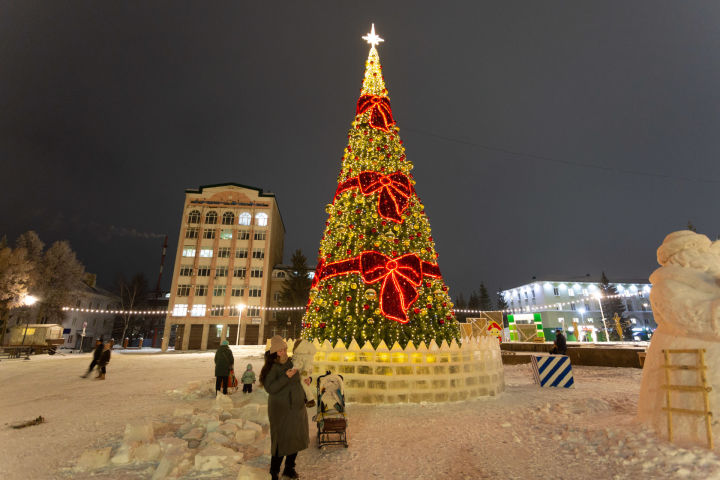 Сегодня в Бугульме состоится открытие главной новогодней елки