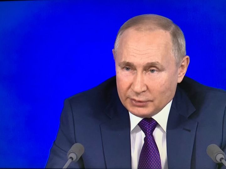 Путин ответил на вопрос строительства МСЗ в крупных городах России