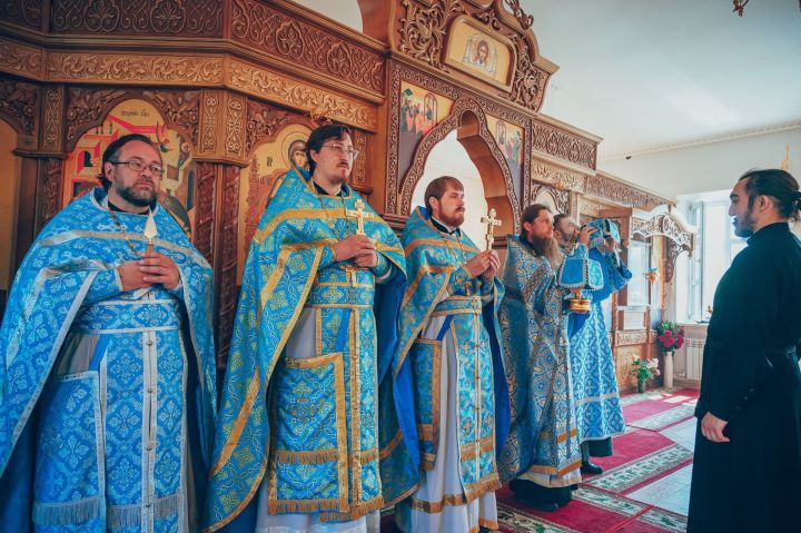 В Александро-Невском мужском монастыре села Сосновка Бугульминского района прошли престольные торжества