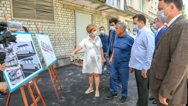 Минниханов призвал учитывать интересы жителей на всех этапах реализации программы "Наш двор"