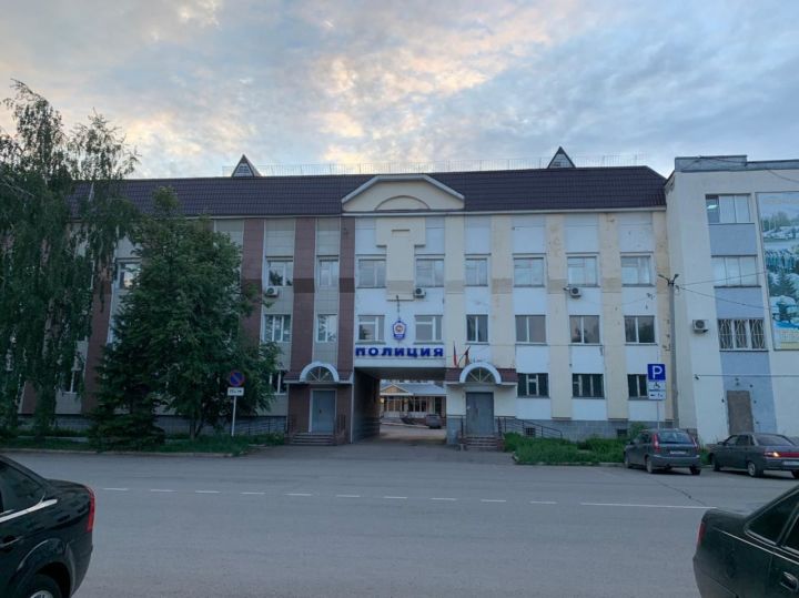 Разговор со «специалистом банка» лишил жителя Бугульмы более ста тысяч рублей