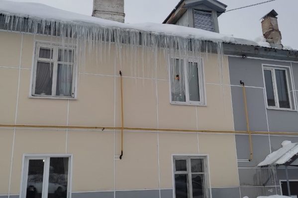 За сход снега на детей суд Бугульмы дал штраф управляющей компании