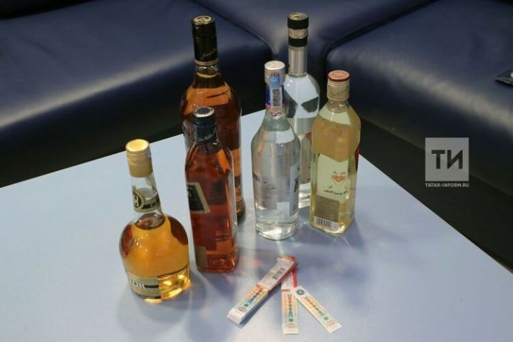 В Бугульме задержали нелегальных торговцев алкогольной и табачной продукции