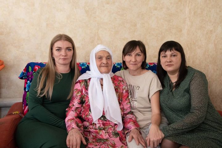 Жительница Бугульминского района отметила 100-летний юбилей